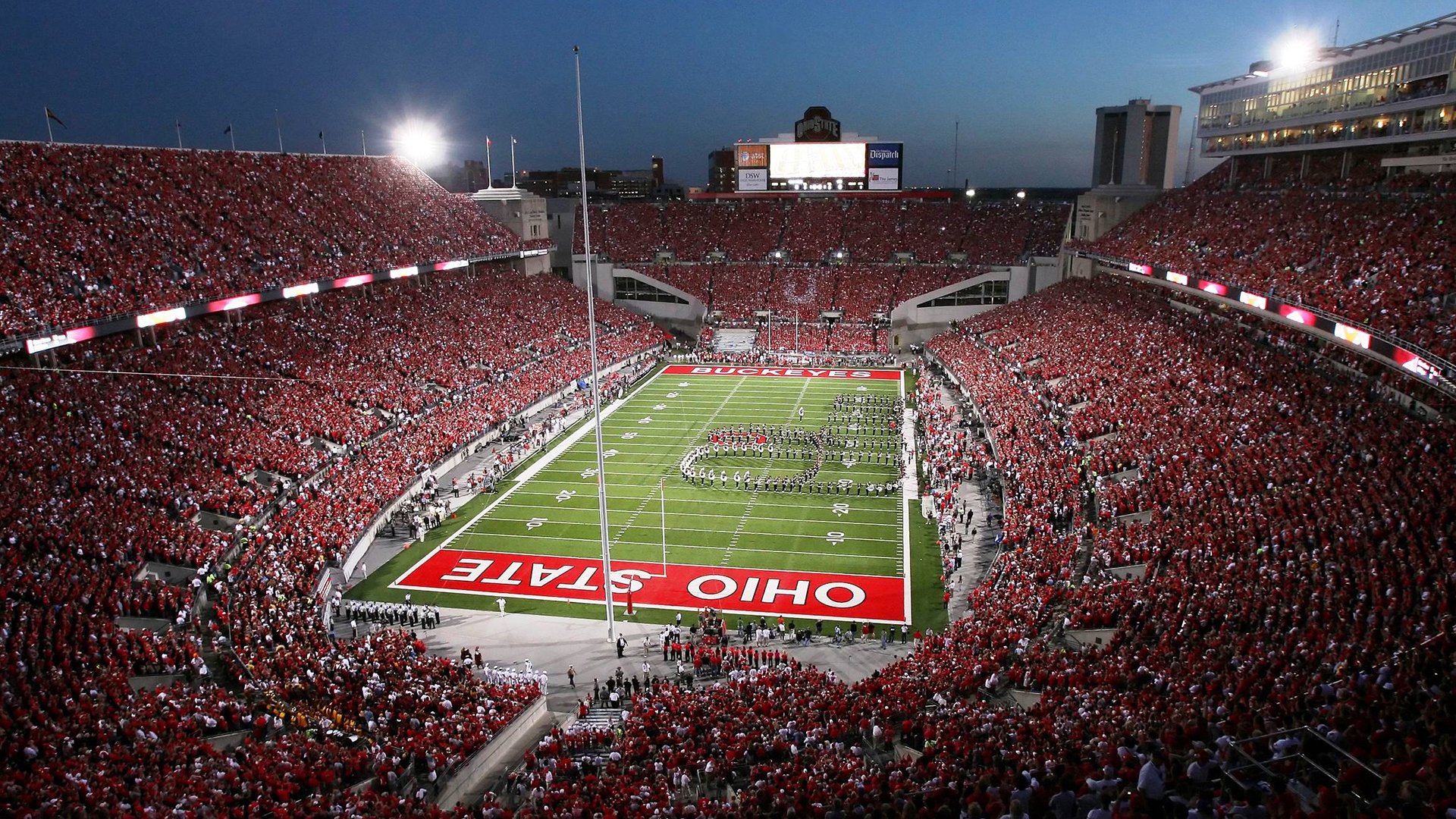 德甲荣誉战：白刃战中的精彩拼抢，德甲荣誉战_白刃战中的精彩拼抢怎么打